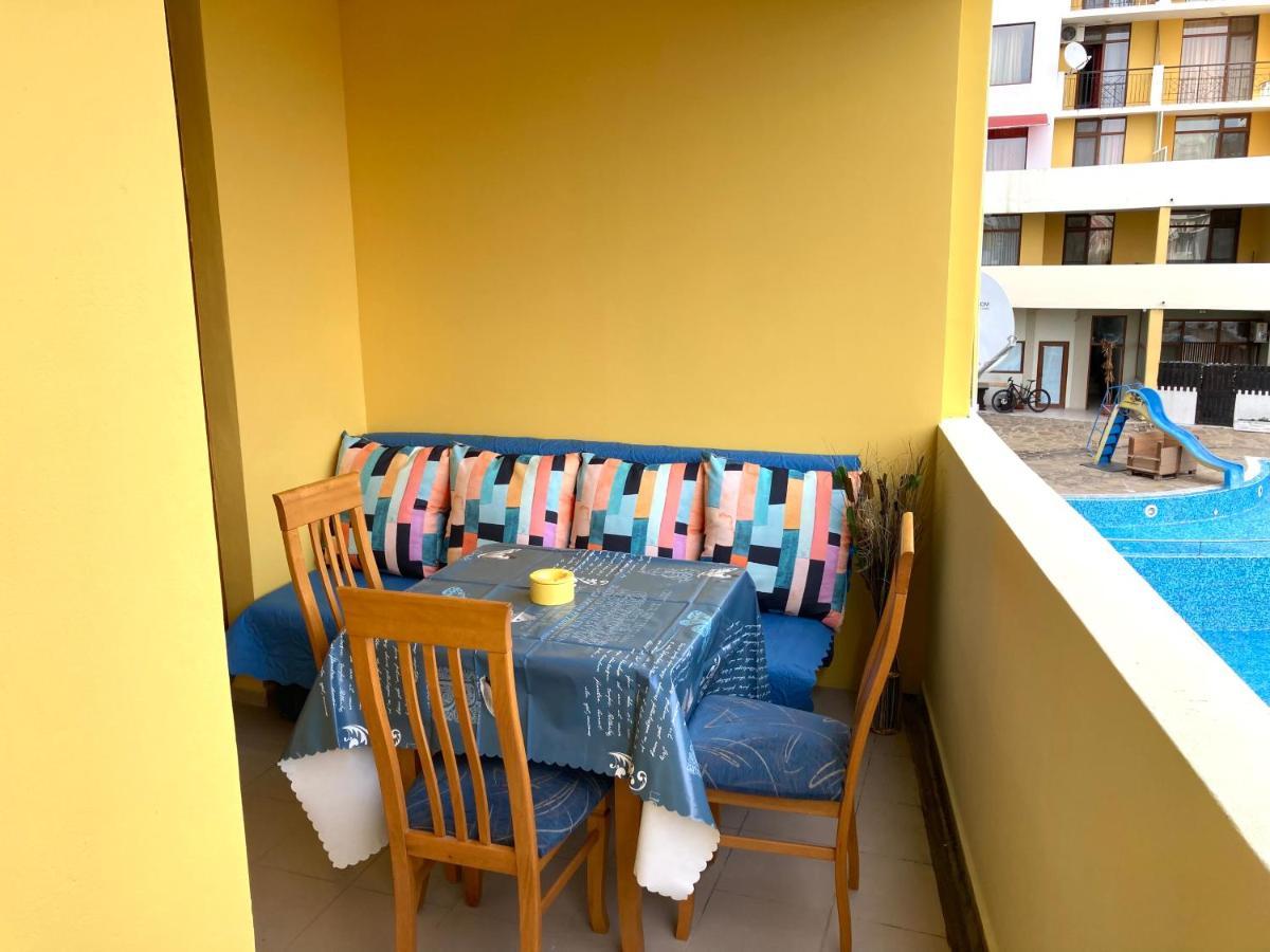 Апартаменти Блу Самър 1 & 2 & 3 Sunny Beach Esterno foto