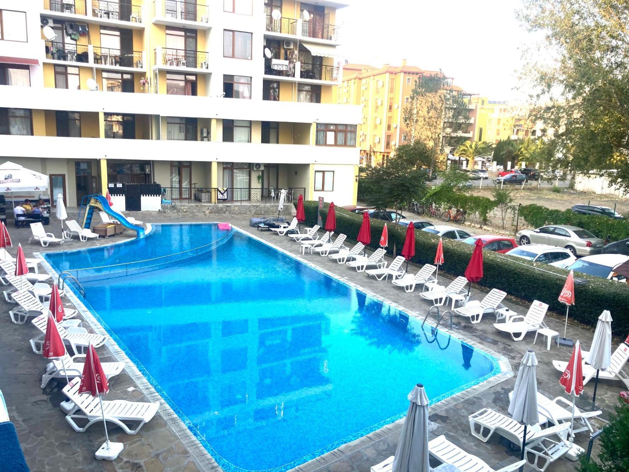 Апартаменти Блу Самър 1 & 2 & 3 Sunny Beach Esterno foto