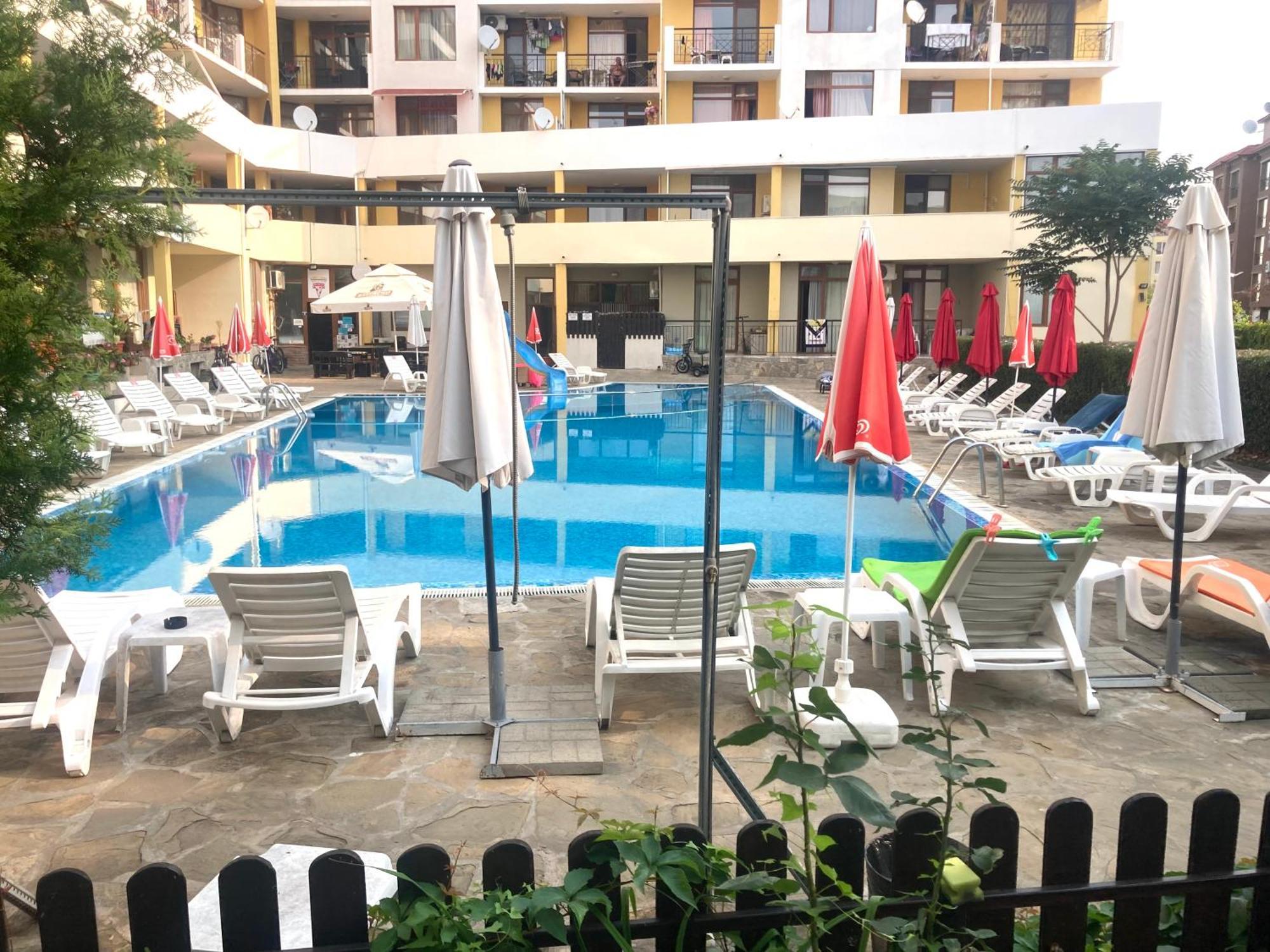 Апартаменти Блу Самър 1 & 2 & 3 Sunny Beach Esterno foto